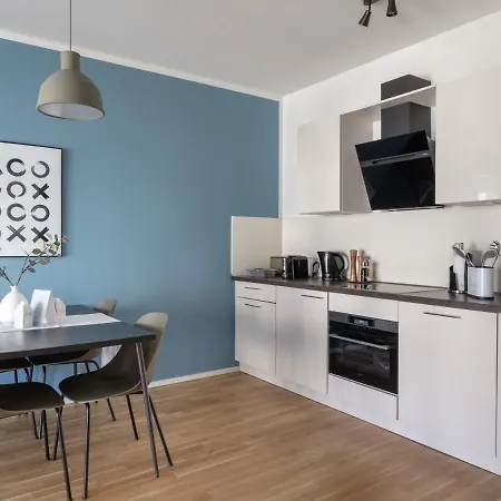 Limehome Nikolaus-leis-strasse 4* טרייר