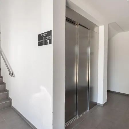 Limehome Nikolaus-leis-strasse Apart-hotel