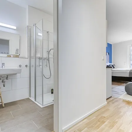 Limehome Nikolaus-leis-strasse