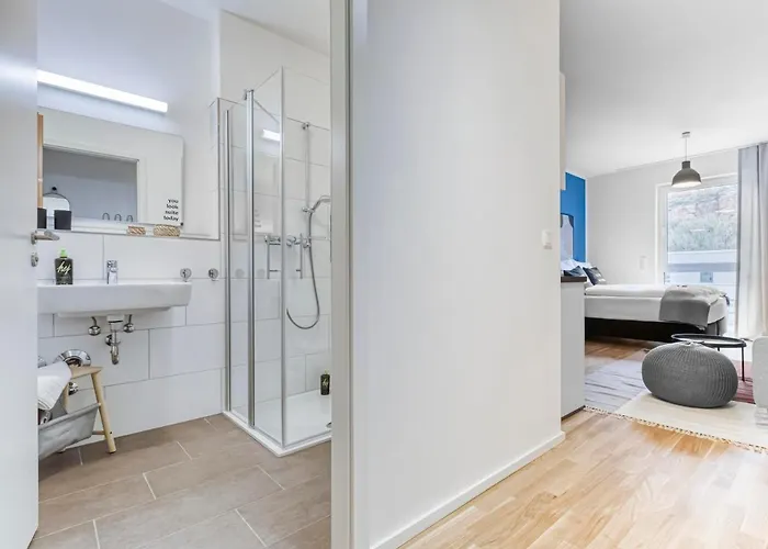 Limehome Nikolaus-leis-strasse